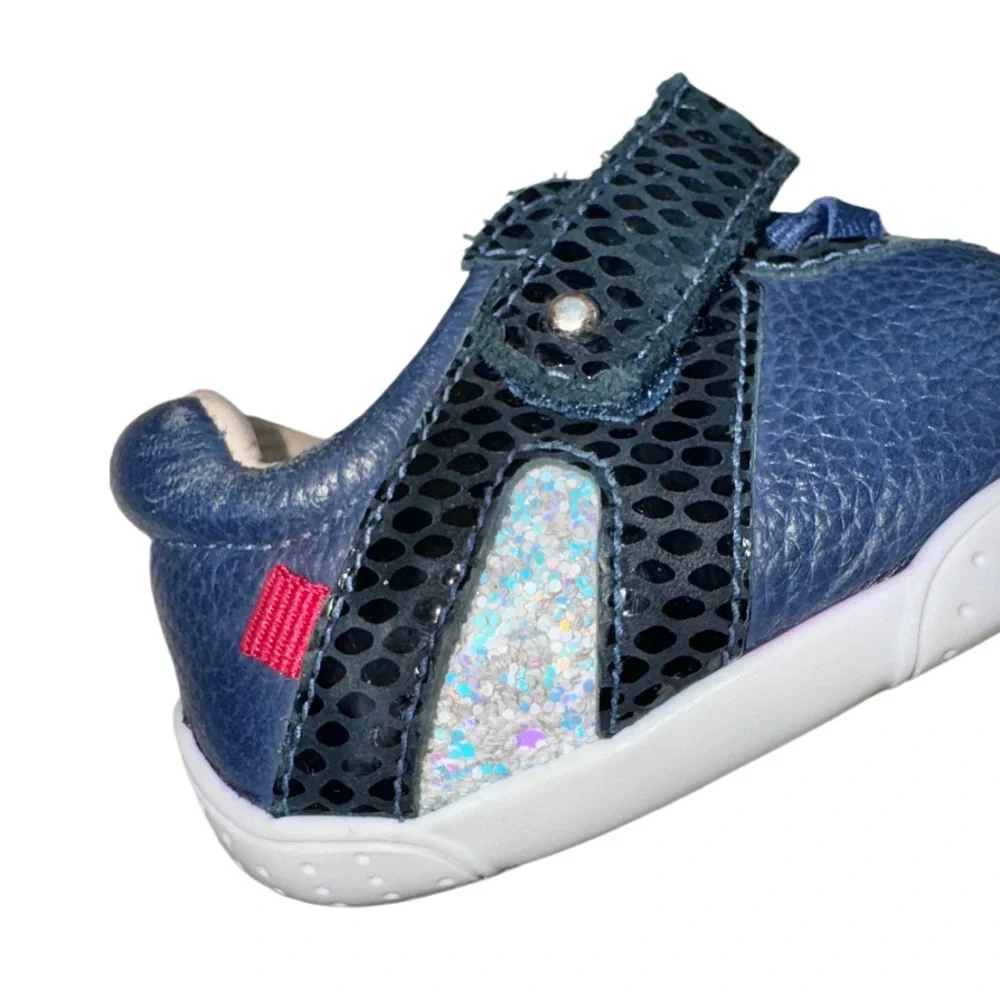 MARC JACOB navy leather tennis shoes ROBEEZ GIrls size 5.5